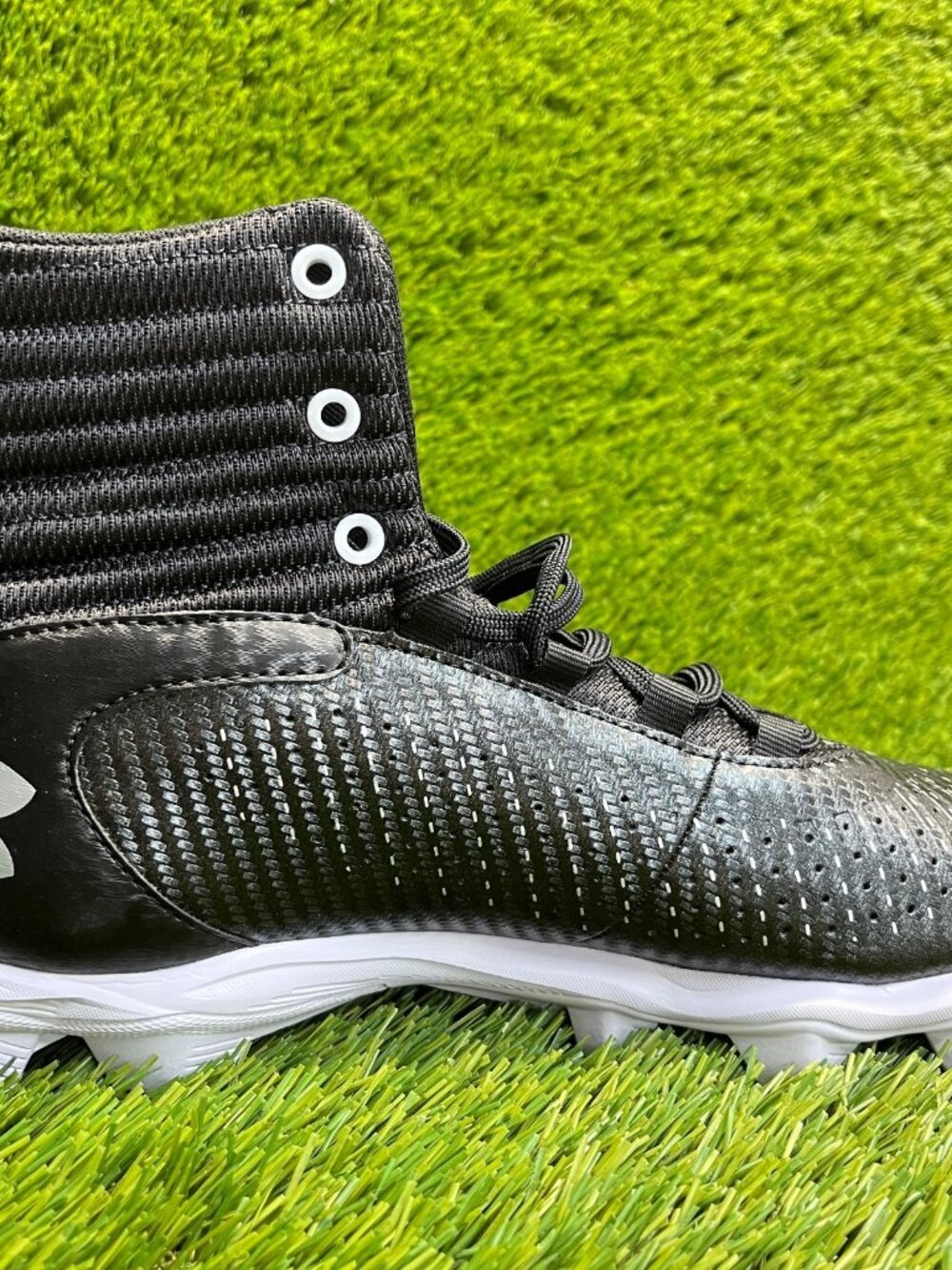 Under Armour Highlight Franchise RM 2.0 Mens Size 9 Black White Football Cleats - Picture 4 of 10
